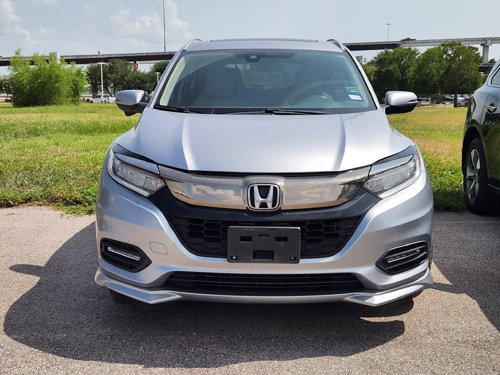 Used 2019 Honda HR-V Touring image 2