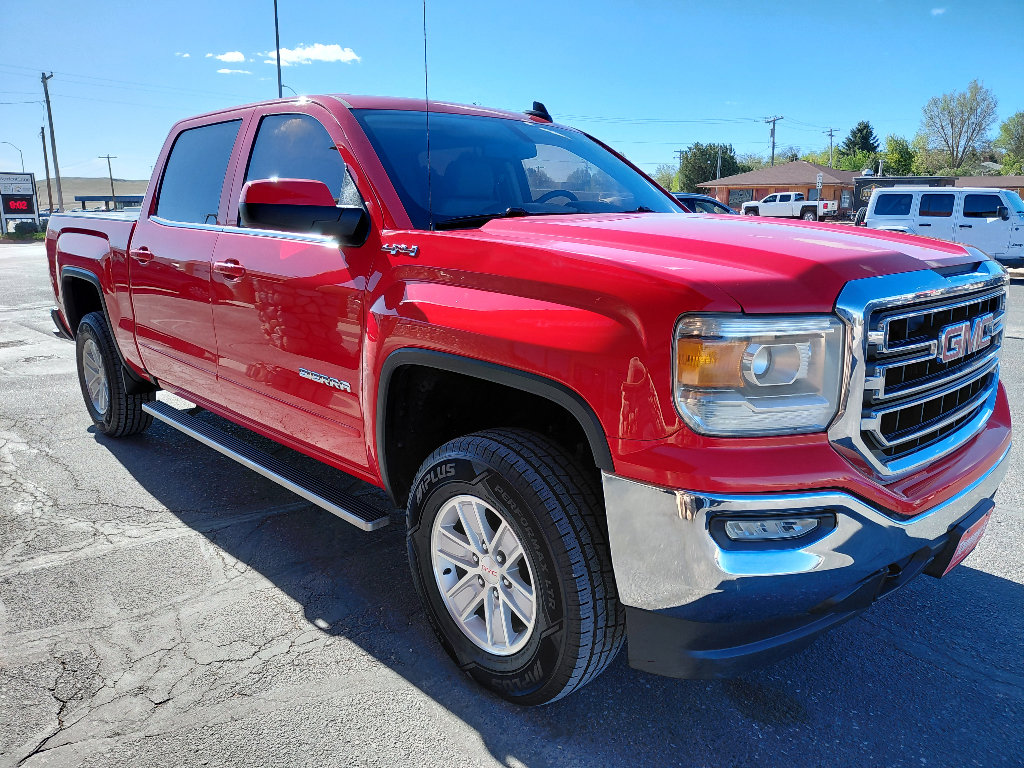 Used 2016 GMC Sierra 1500 SLE w/ SLE Value Package AWD/4WD image 4