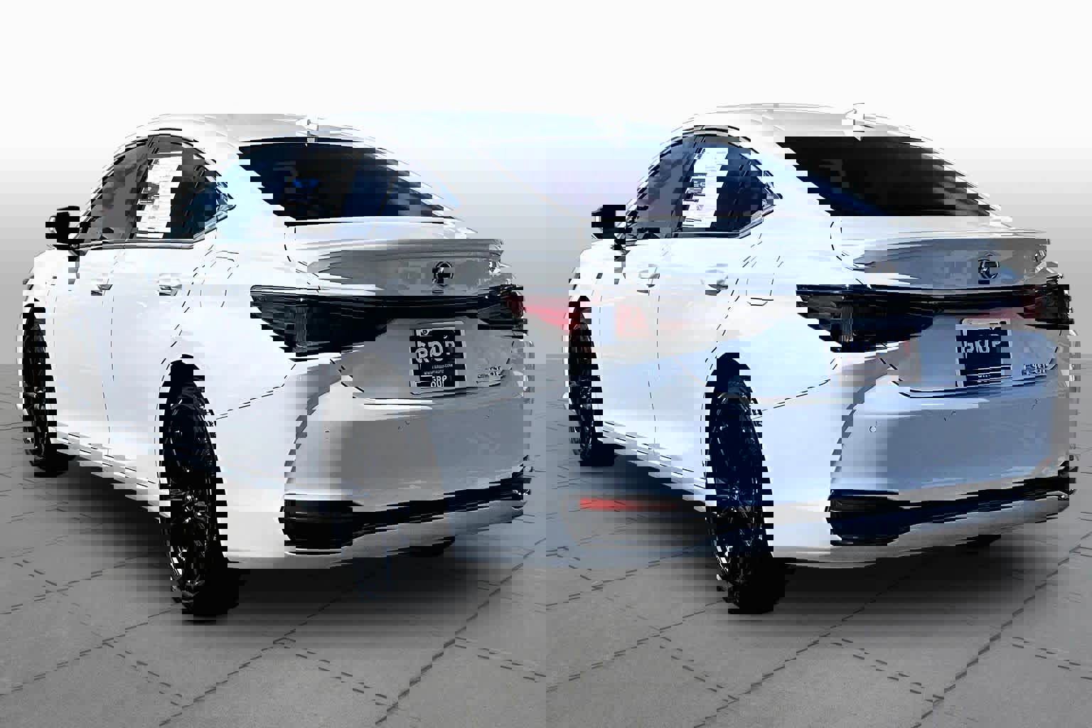 Used 2025 Lexus ES 300h F Sport w/ Accessory Package (Z1) image 12