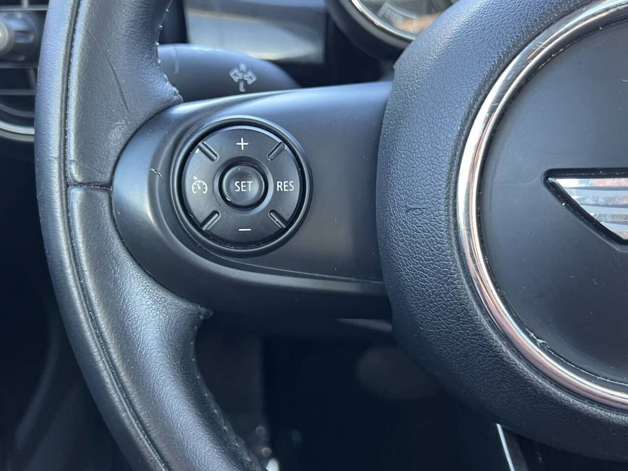 Used 2014 MINI Cooper 2-Door Hardtop image 17