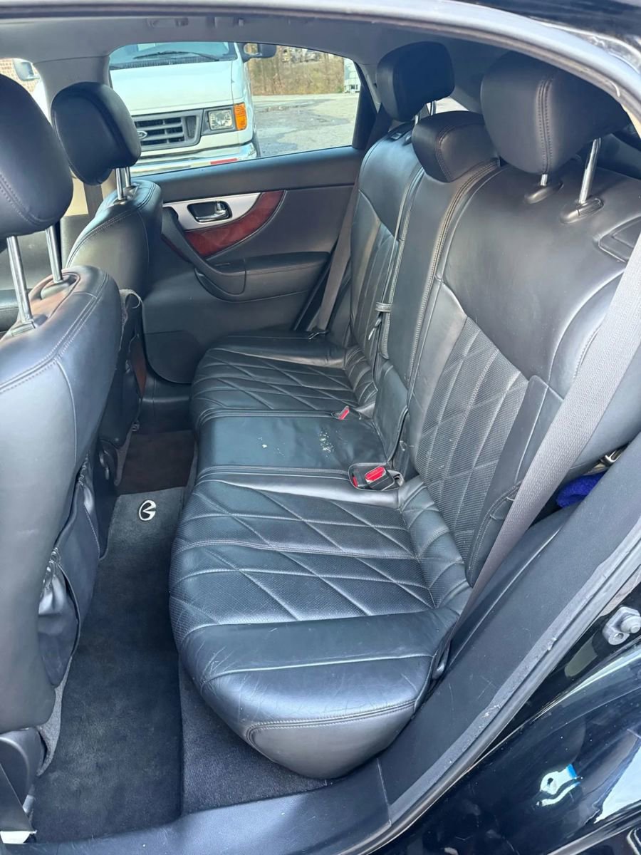 Used 2009 INFINITI FX35 AWD w/ Navigation Pkg image 8