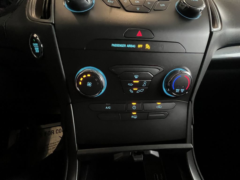 Used 2019 Ford Edge SE w/ SE Fleet Driver's Package image 27
