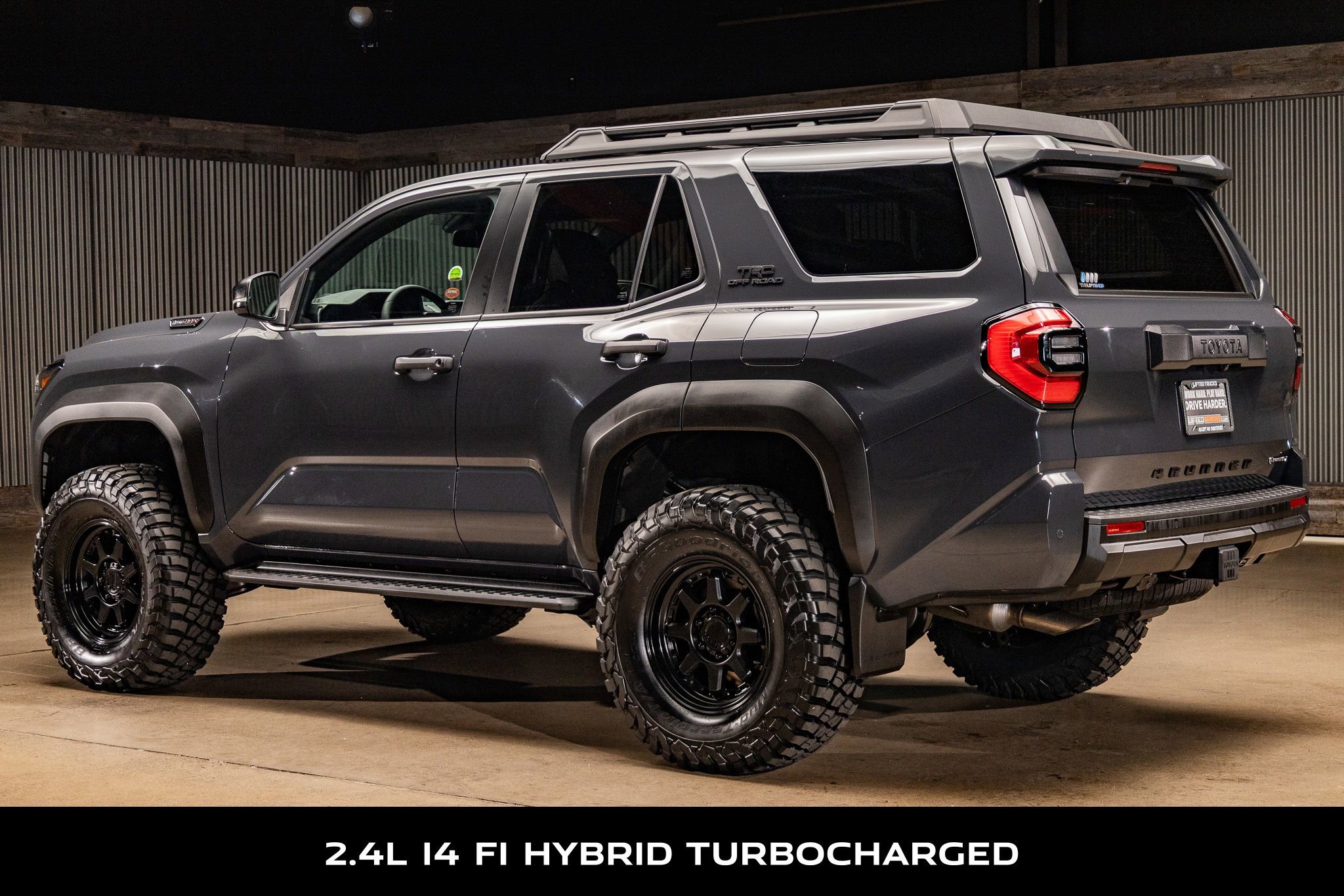 Used 2025 Toyota 4Runner TRD Off-Road image 7