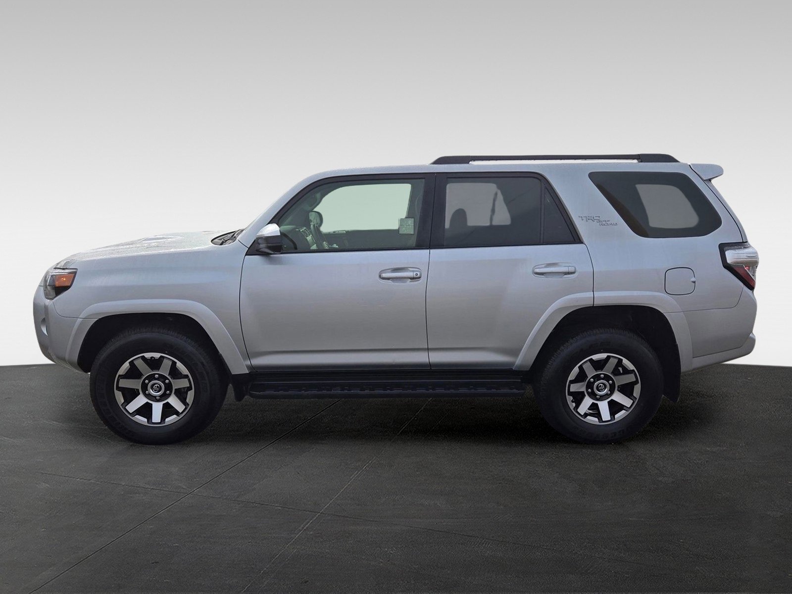 Used 2024 Toyota 4Runner TRD Off-Road image 7