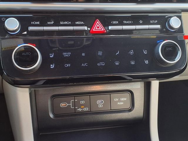 New 2026 Hyundai Tucson Limited image 17