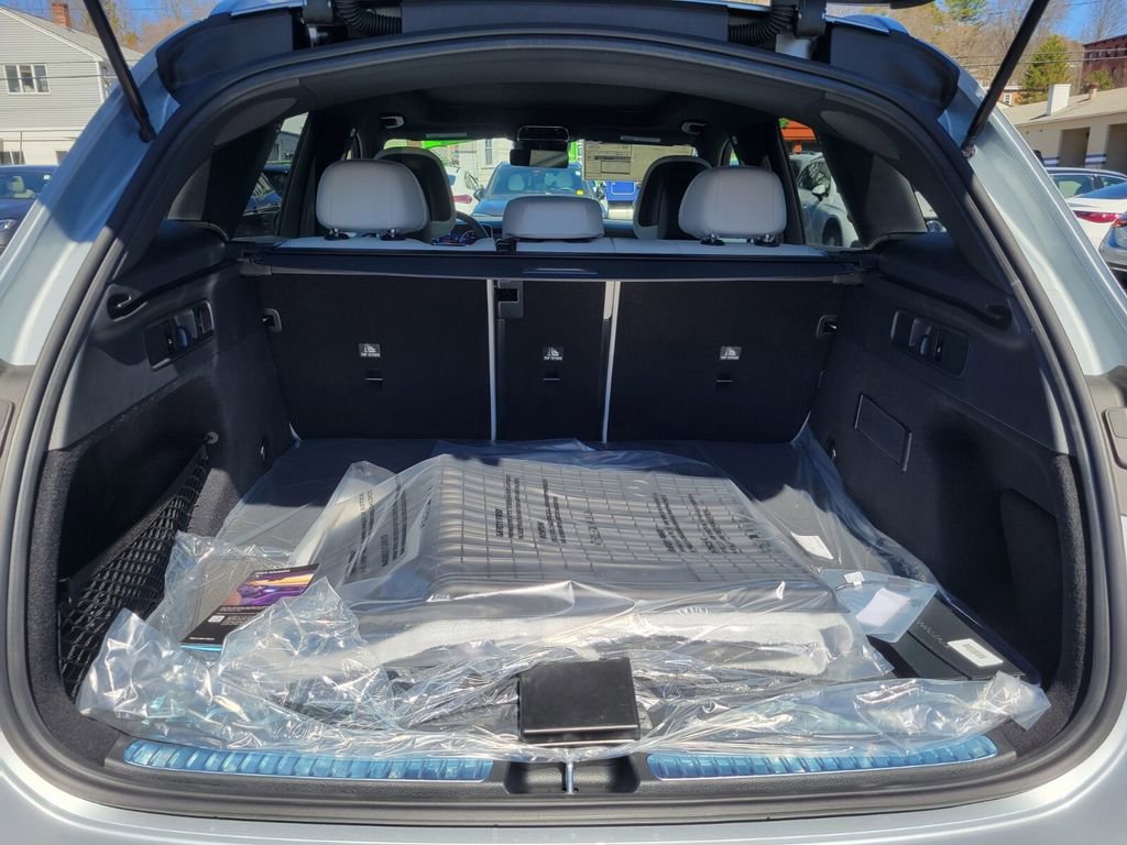 New 2026 Mercedes-Benz GLC 300 4MATIC image 29