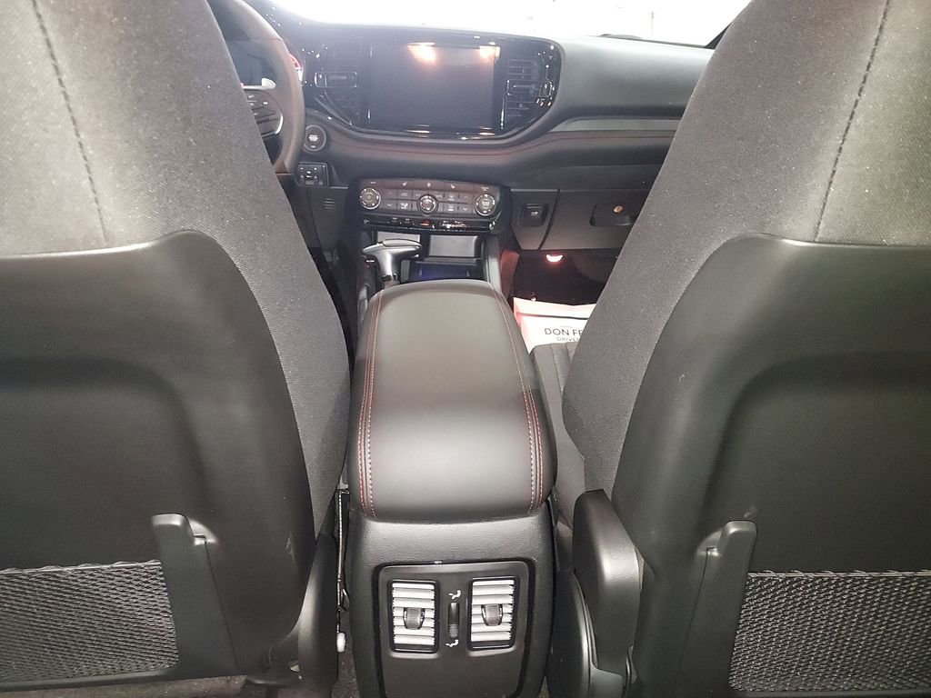 New 2026 Dodge Durango GT w/ Blacktop Package AWD/4WD image 10