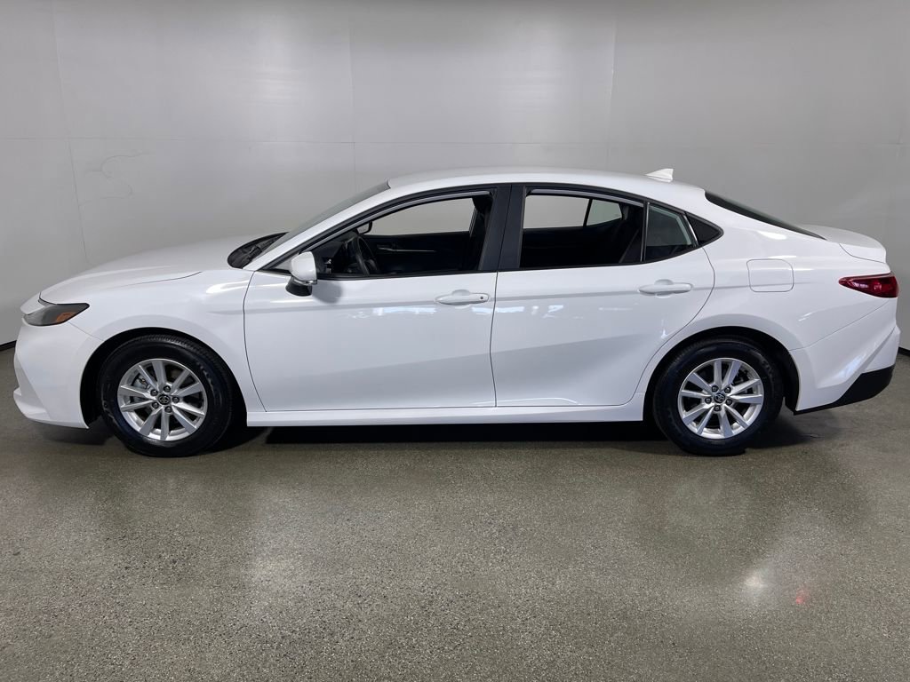 Certified 2025 Toyota Camry LE image 6
