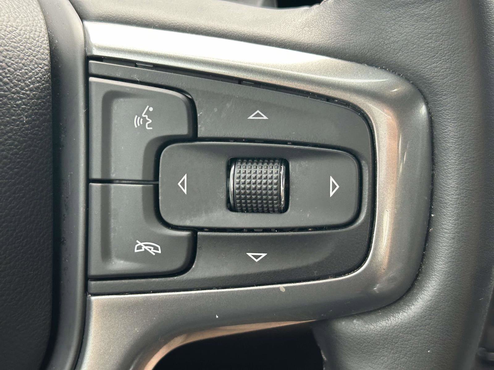 Used 2024 Chevrolet Silverado 1500 RST image 20