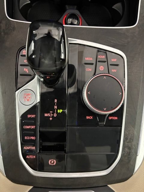 Used 2022 BMW X5 sDrive40i w/ Premium Package RWD image 24