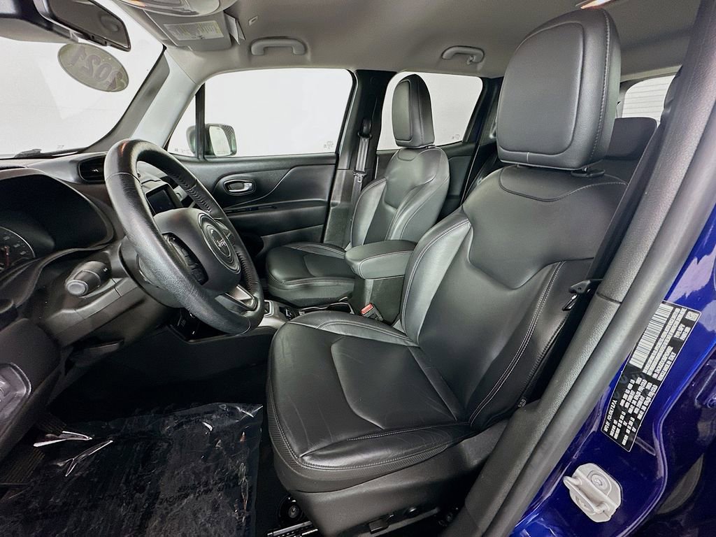 Used 2021 Jeep Renegade Limited image 29