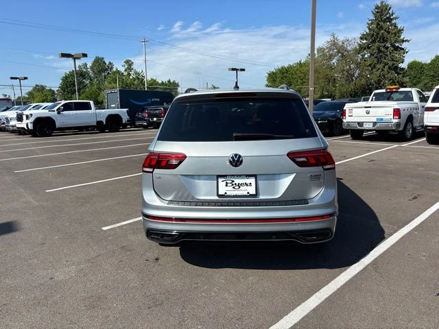 Used 2023 Volkswagen Tiguan SE R-Line AWD/4WD image 31