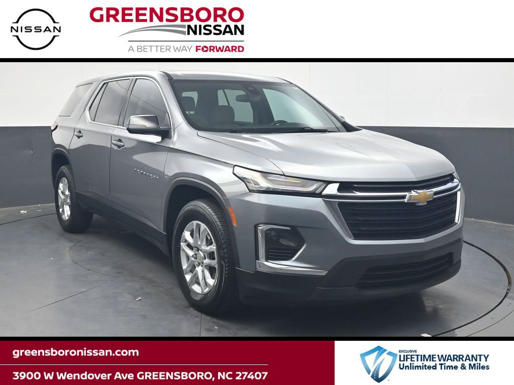 Used 2023 Chevrolet Traverse LS