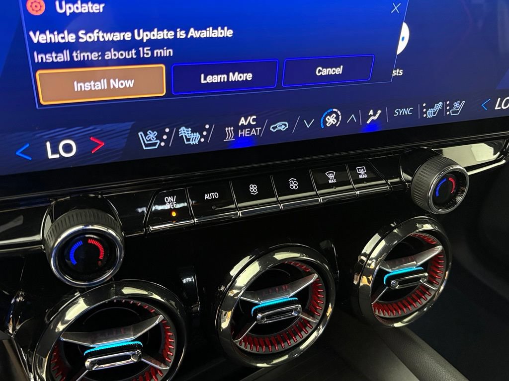 Certified 2024 Chevrolet Blazer EV RS AWD/4WD image 31