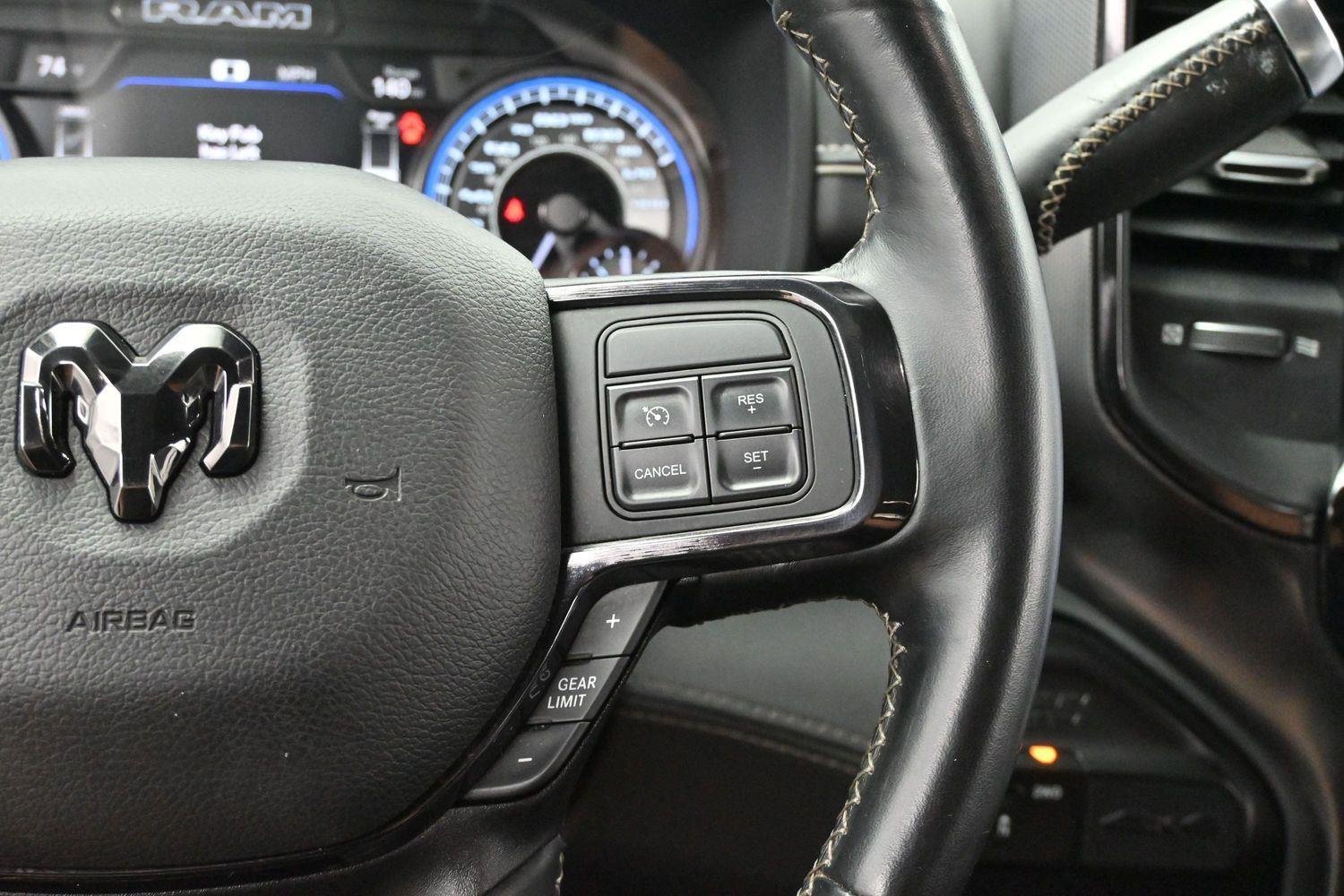 Used 2022 RAM 3500 Limited AWD/4WD image 15