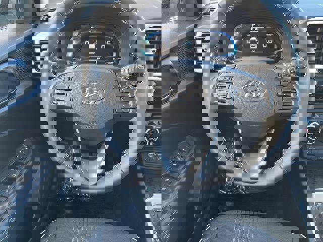 New 2026 Hyundai Venue SEL image 21