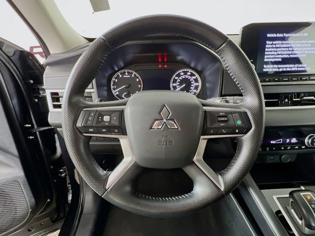Used 2024 Mitsubishi Outlander SE image 12