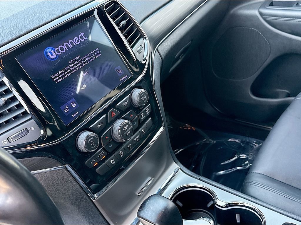 Used 2020 Jeep Grand Cherokee Limited image 27