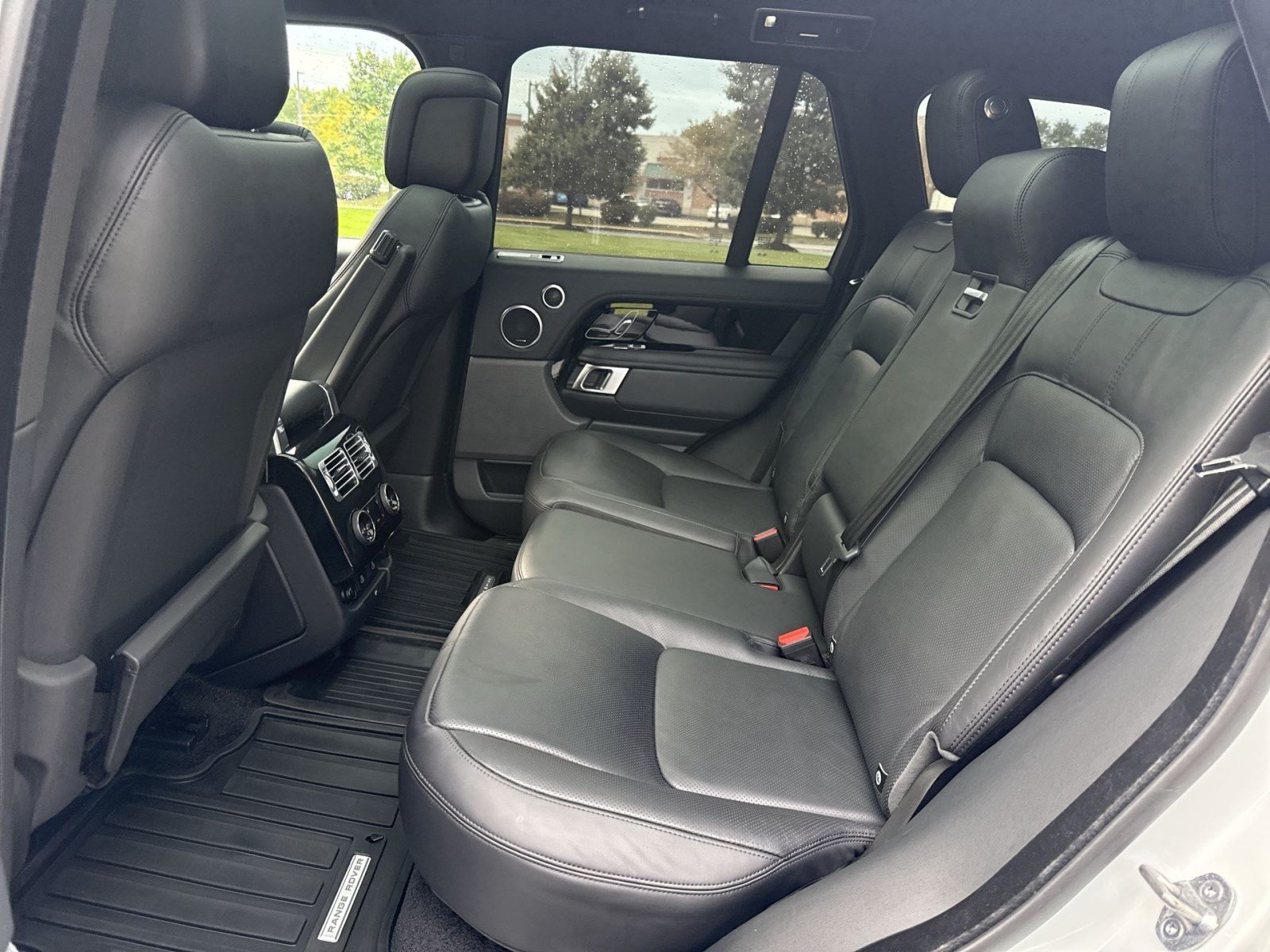 Used 2022 Land Rover Range Rover Westminster Edition AWD/4WD image 22