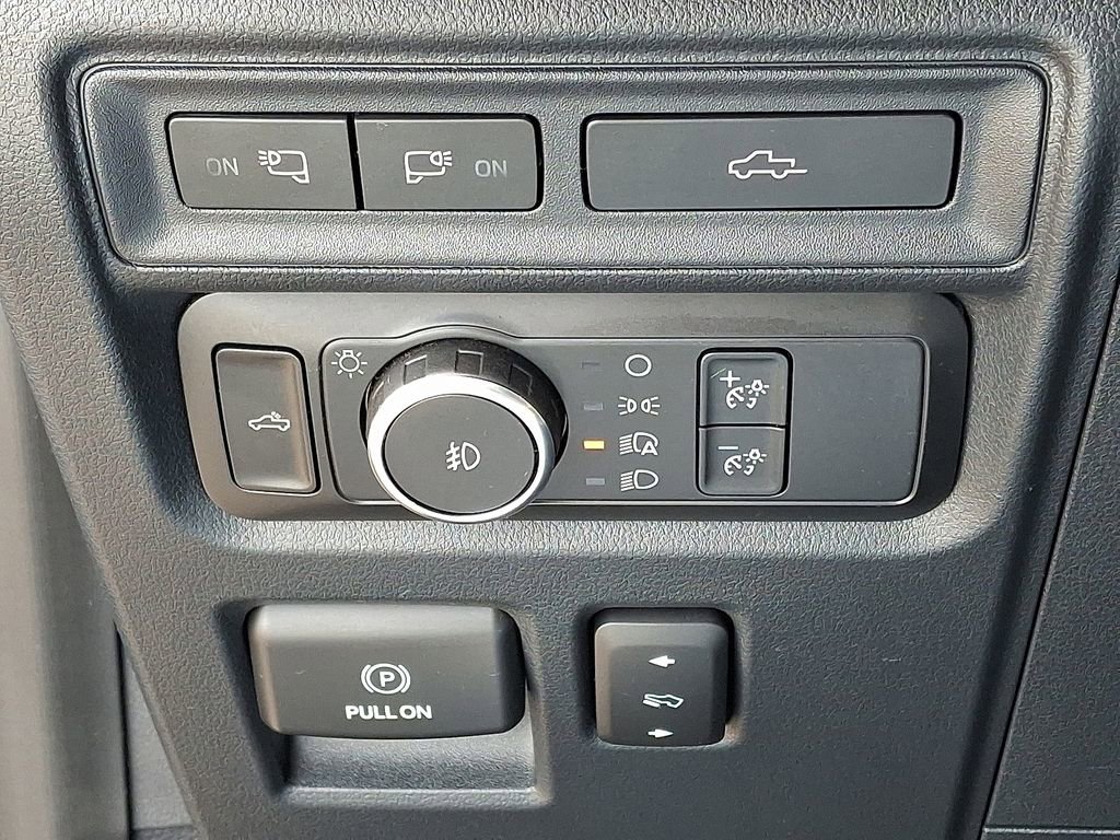 Used 2021 Ford F150 Platinum w/ Equipment Group 701A High image 30