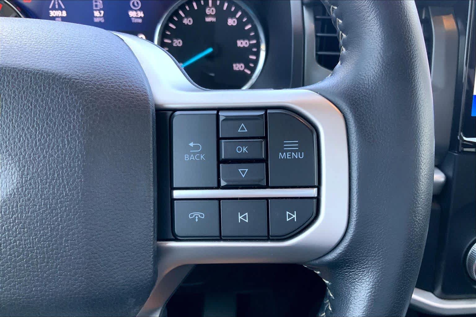 Used 2024 Ford Expedition XLT AWD/4WD image 24