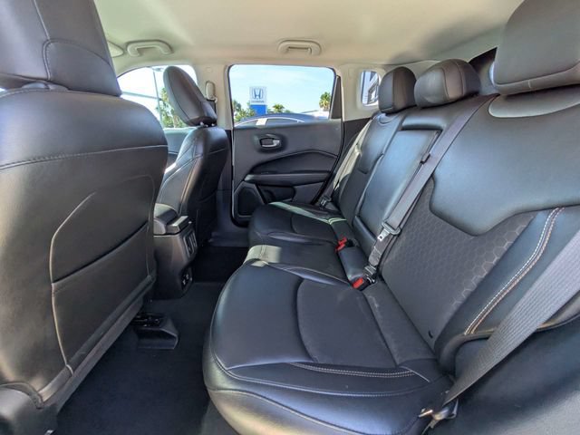 Used 2020 Jeep Compass Latitude w/ Popular Equipment Group FWD image 10