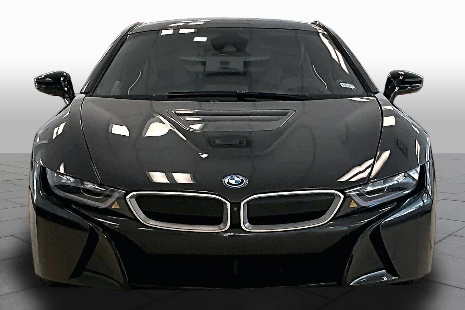Used 2019 BMW i8 Coupe AWD/4WD image 3