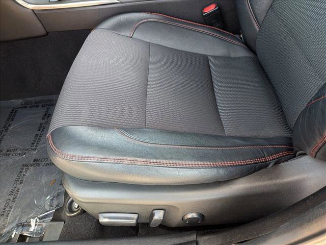 Used 2016 Toyota Camry SE FWD image 10