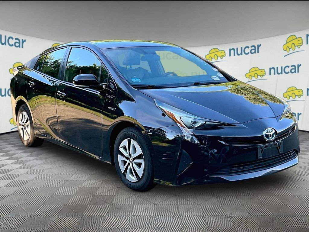Used 2016 Toyota Prius Three FWD image 1