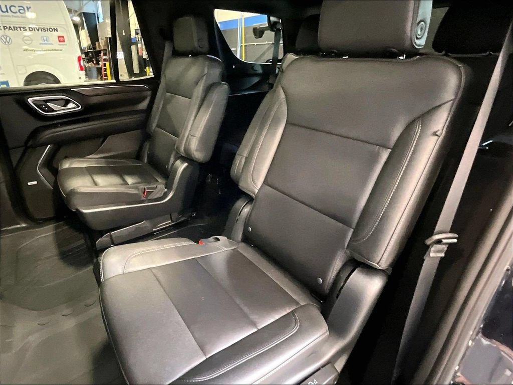 Used 2023 Chevrolet Tahoe LT w/ LT Signature Plus Package AWD/4WD image 15