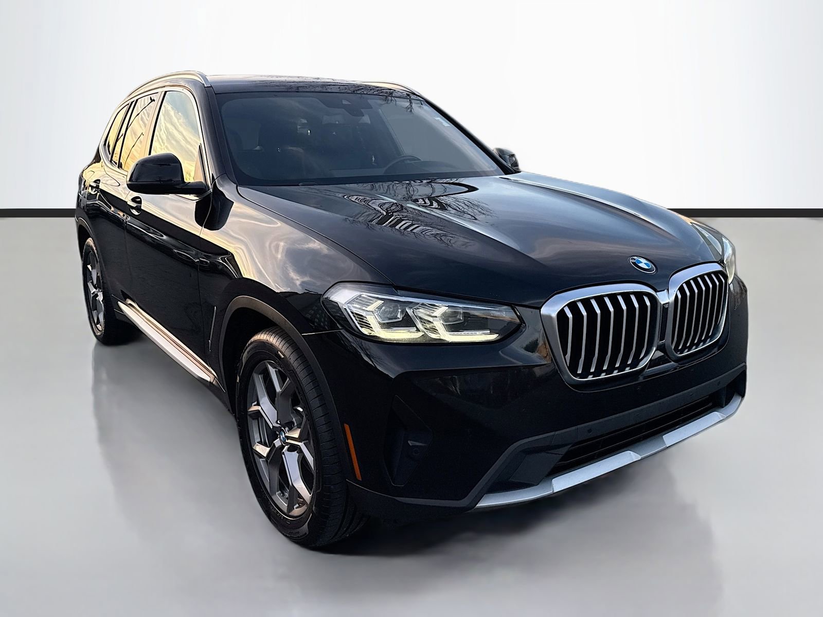 Used 2022 BMW X3 xDrive30i image 1