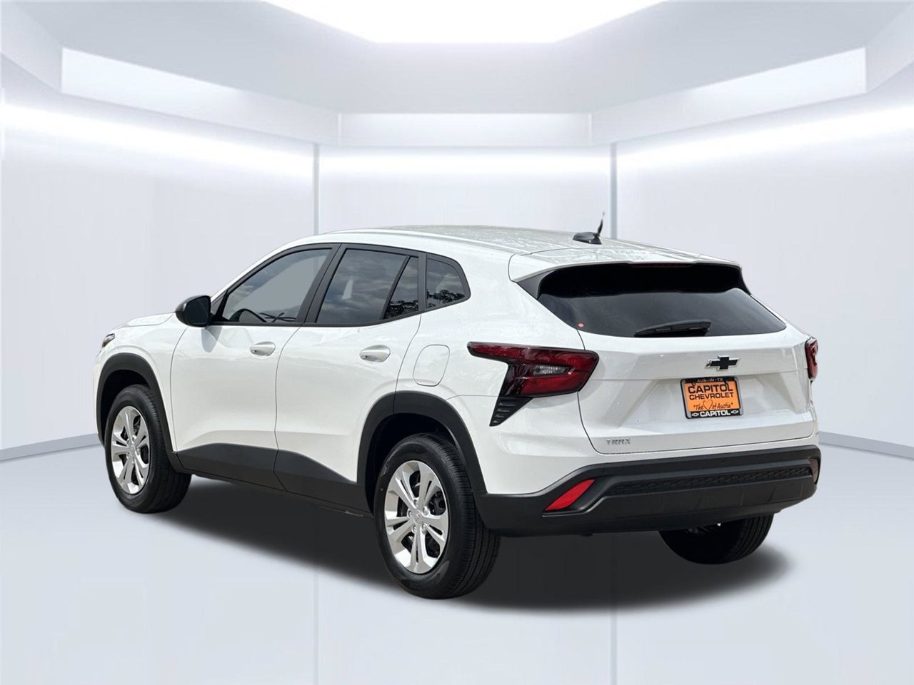 New 2026 Chevrolet Trax LS w/ Driver Confidence Package FWD image 3
