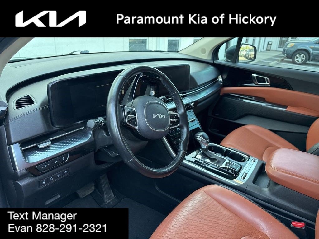 Used 2022 Kia Carnival SX Prestige w/ Paint Protection Package image 7