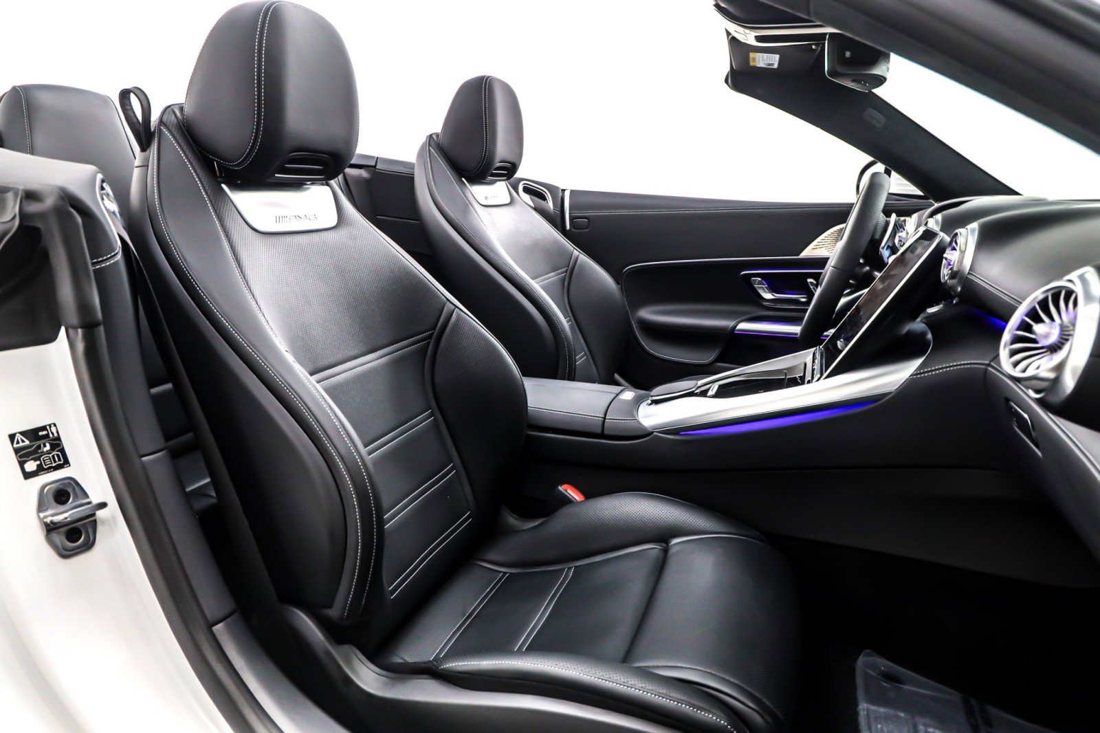 New 2025 Mercedes-Benz SL 63 AMG S e Performance 4MATIC image 8