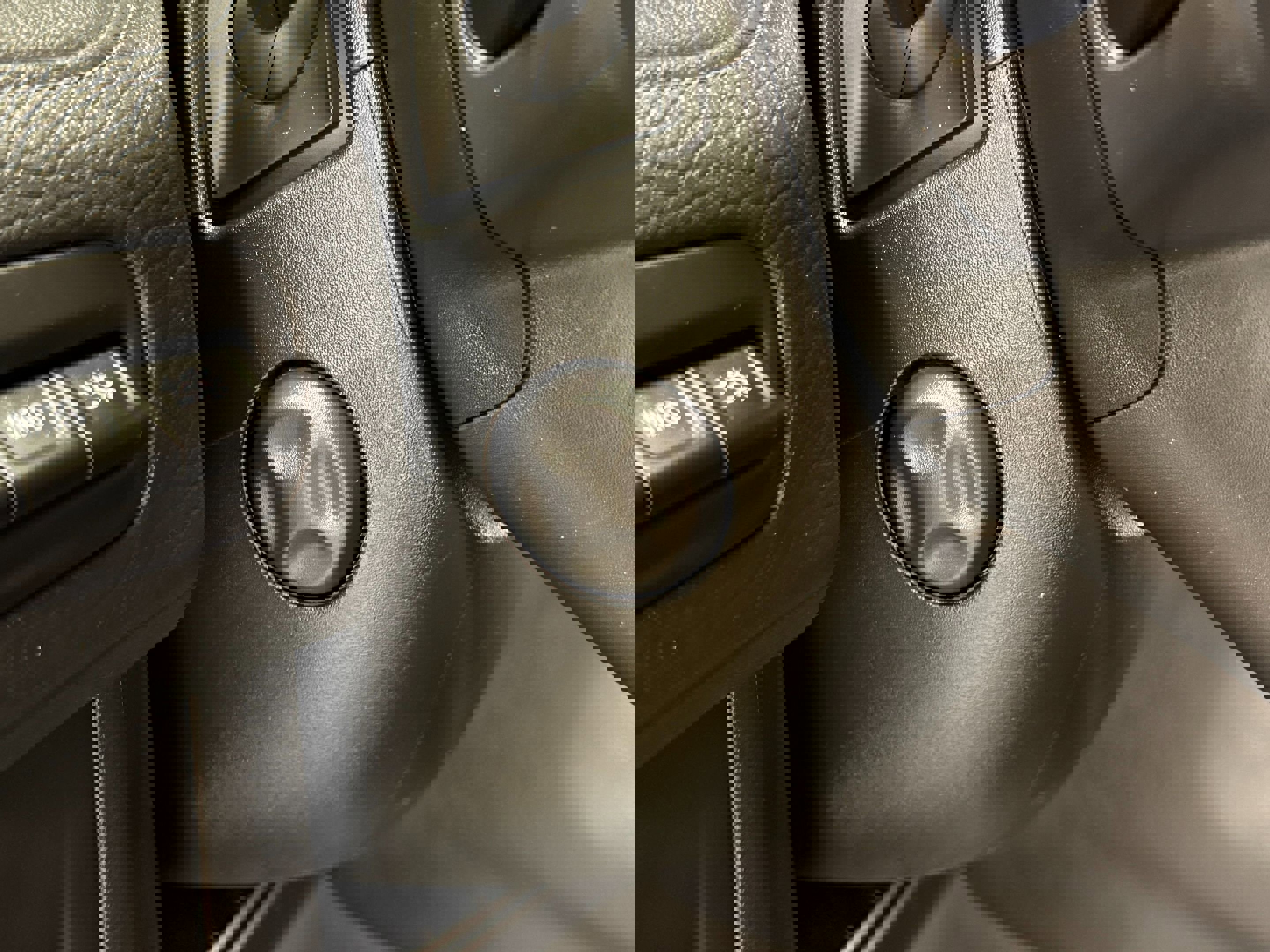 Used 2023 GMC Yukon Denali image 23