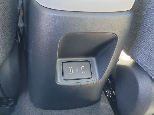 New 2026 Hyundai Elantra Limited image 19