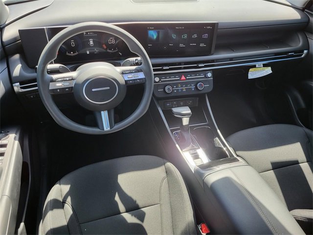 New 2025 Hyundai Tucson SE image 11