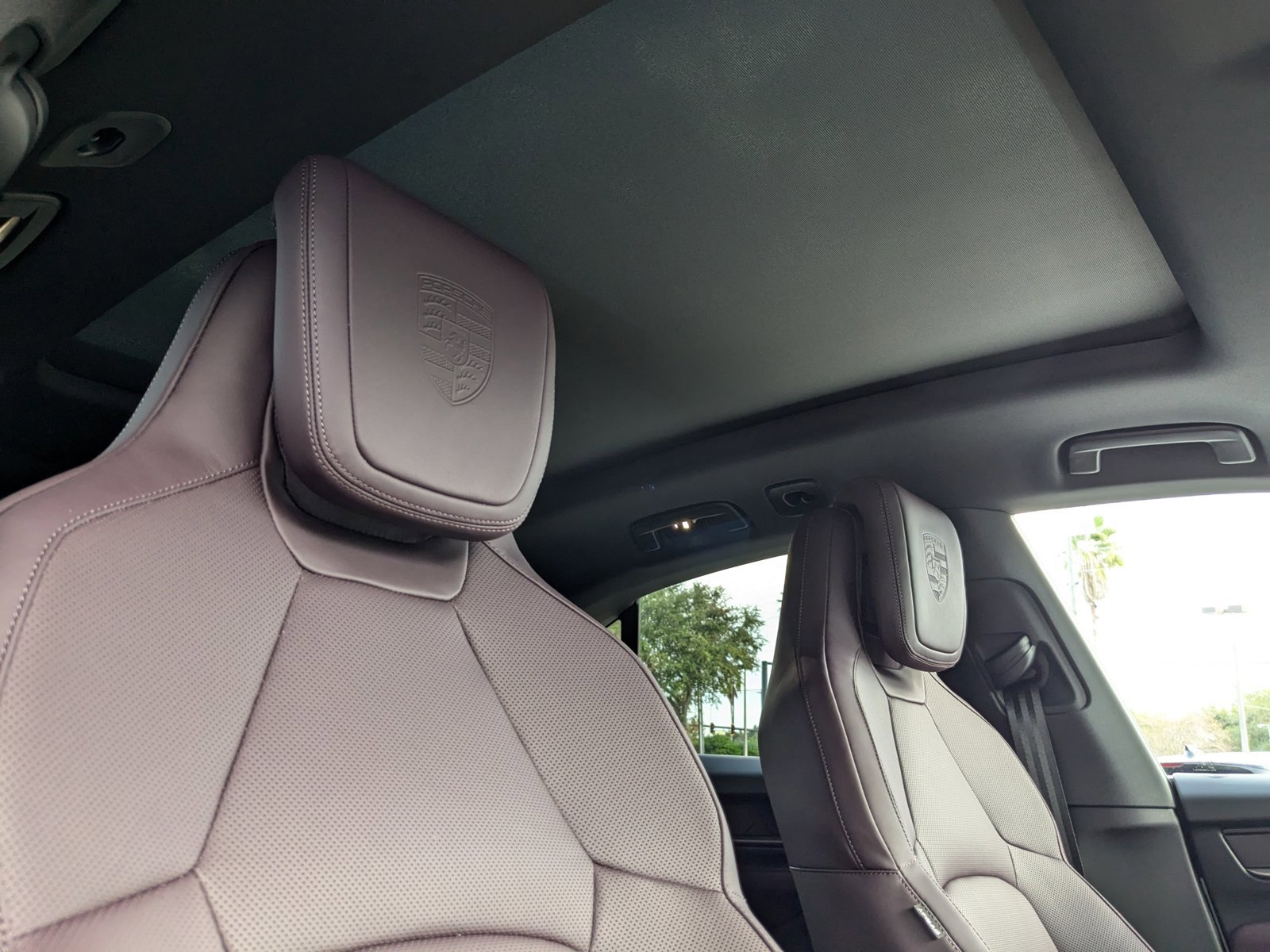 New 2025 Porsche Macan 4S Electric image 29