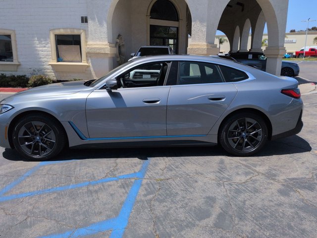 Used 2023 BMW i4 eDrive35 w/ Premium Package RWD image 9