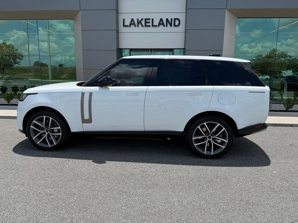 New 2026 Land Rover Range Rover SE