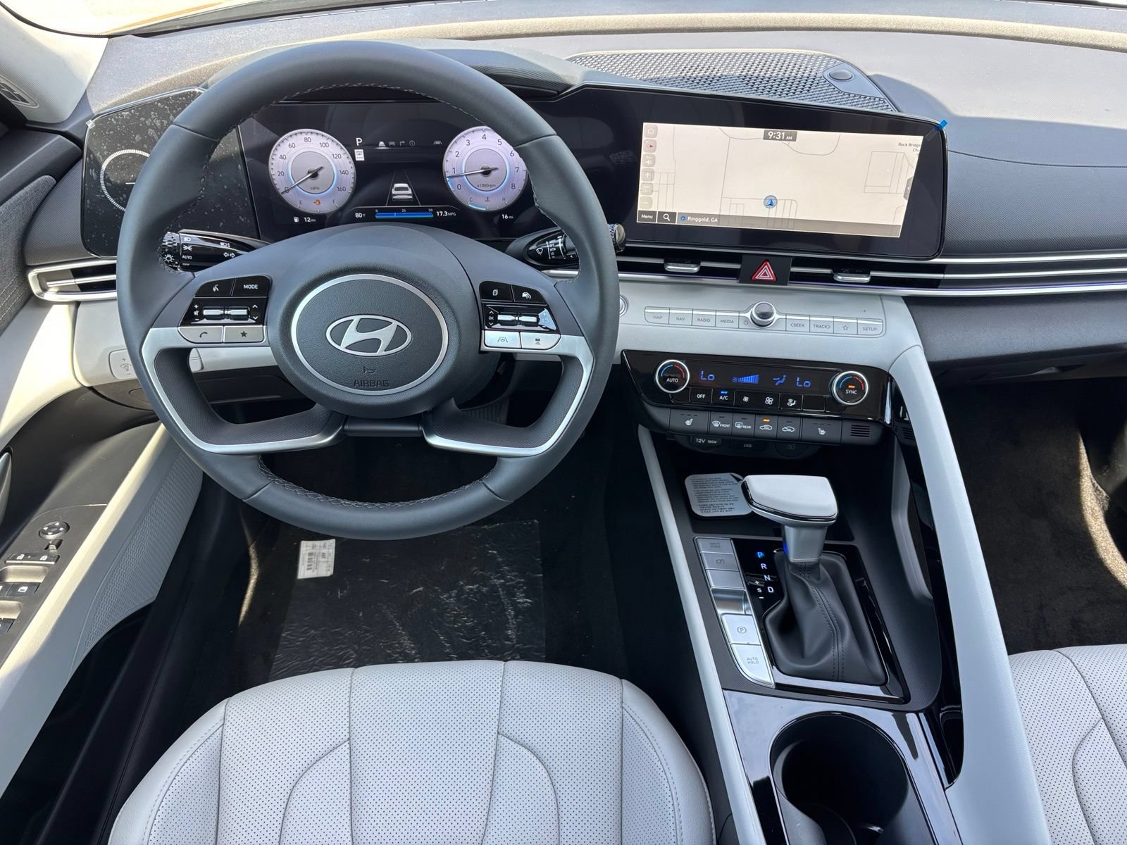 New 2026 Hyundai Elantra Limited FWD image 15