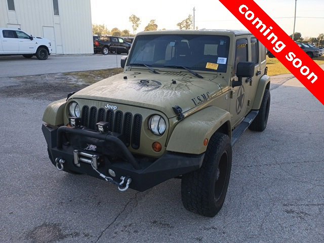 Used 2013 Jeep Wrangler Unlimited Sahara w/ Connectivity Group