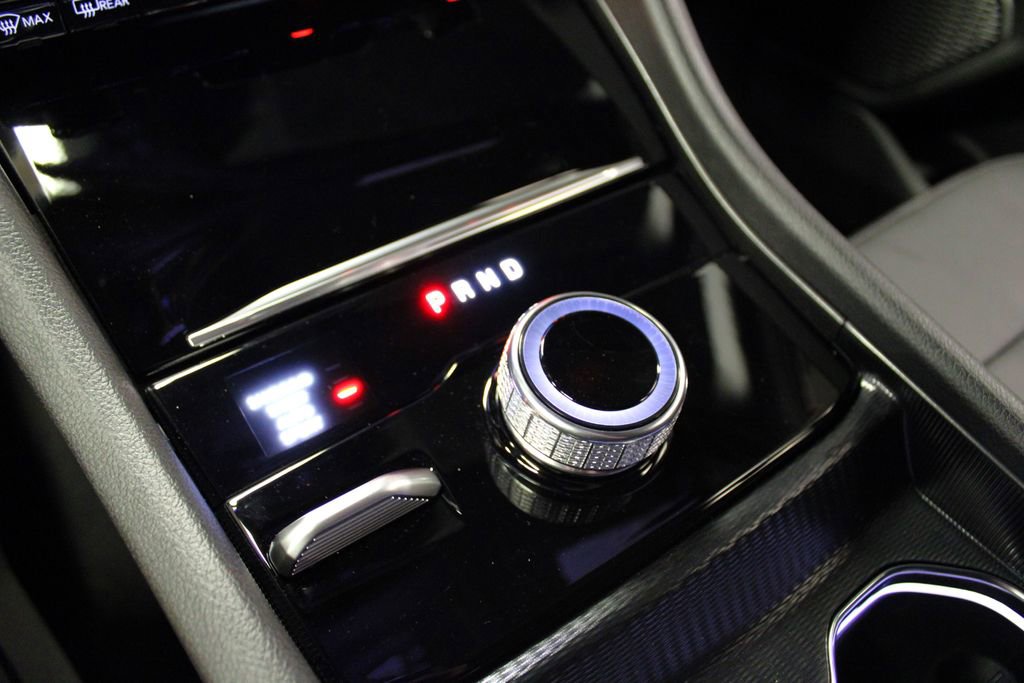 New 2025 Jeep Grand Cherokee L Limited w/ Black Appearance Package image 24