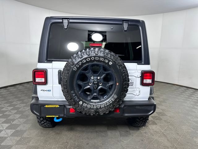 Used 2023 Jeep Wrangler Unlimited w/ 8.4" Radio Group image 4