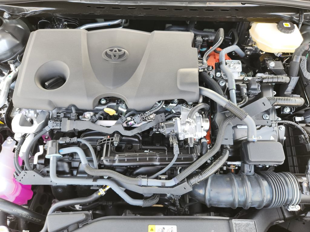 New 2026 Toyota Camry Hybrid FWD image 24