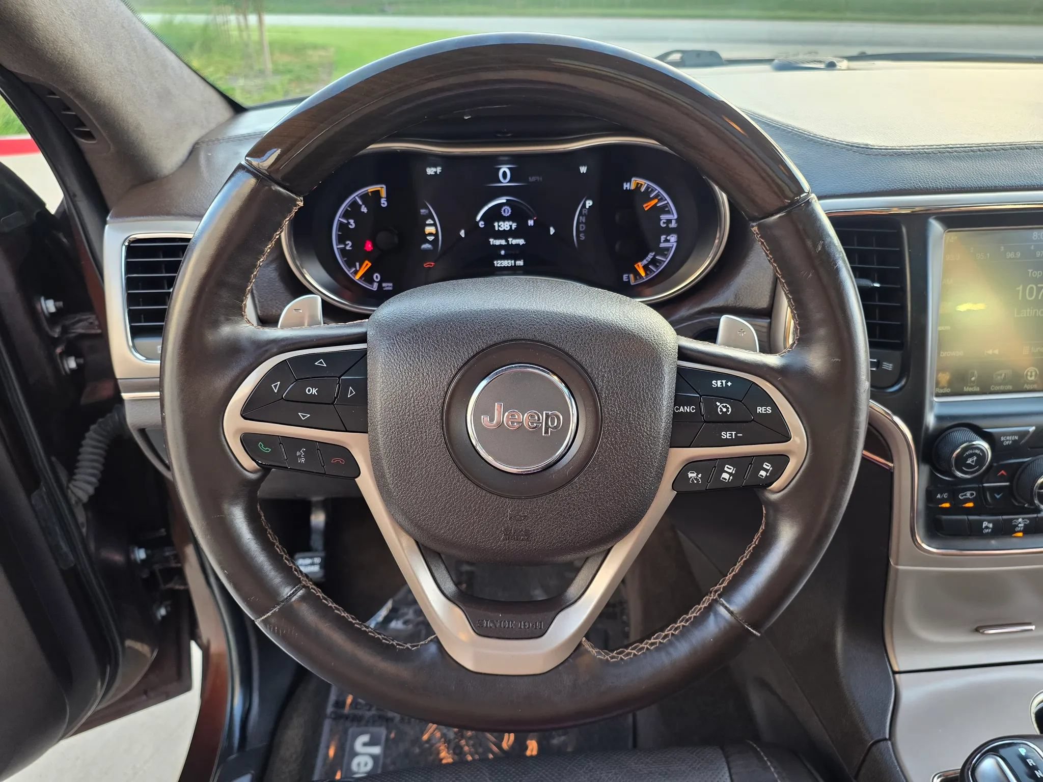 Used 2014 Jeep Grand Cherokee Summit AWD/4WD image 31