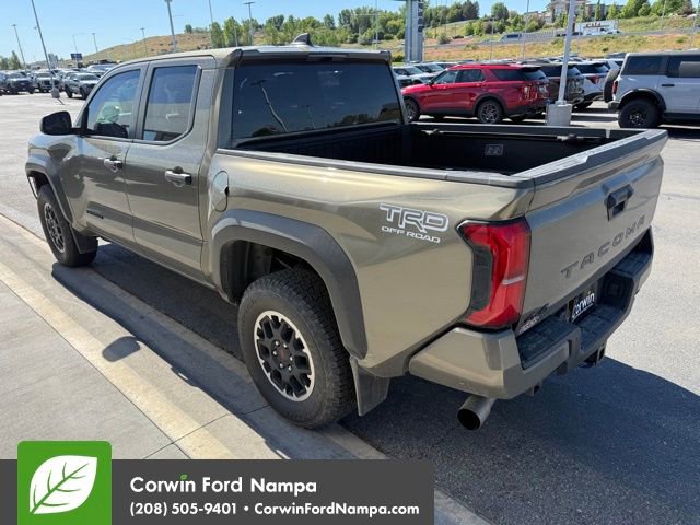 Used 2024 Toyota Tacoma TRD Off-Road AWD/4WD image 8