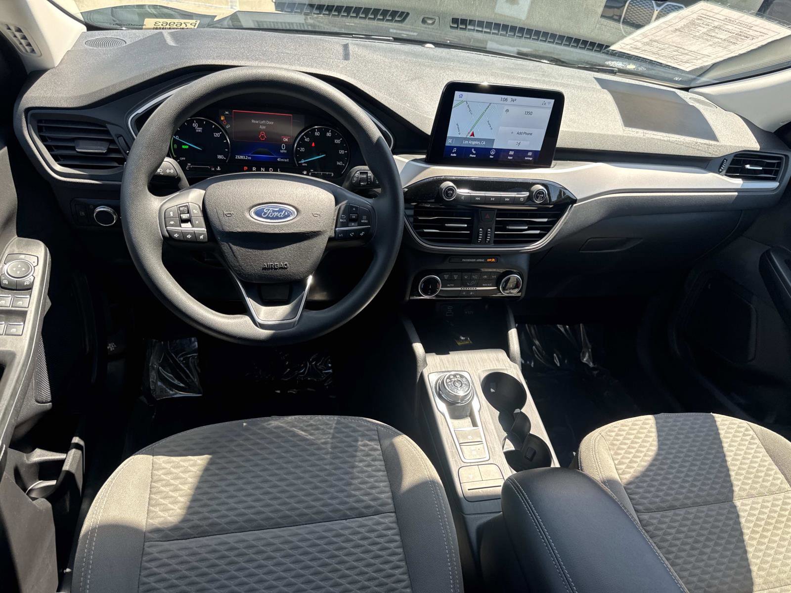 Used 2022 Ford Escape SE w/ SE Sport Appearance Package image 7