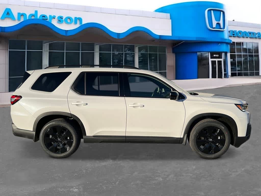 New 2026 Honda Pilot Black Edition image 6