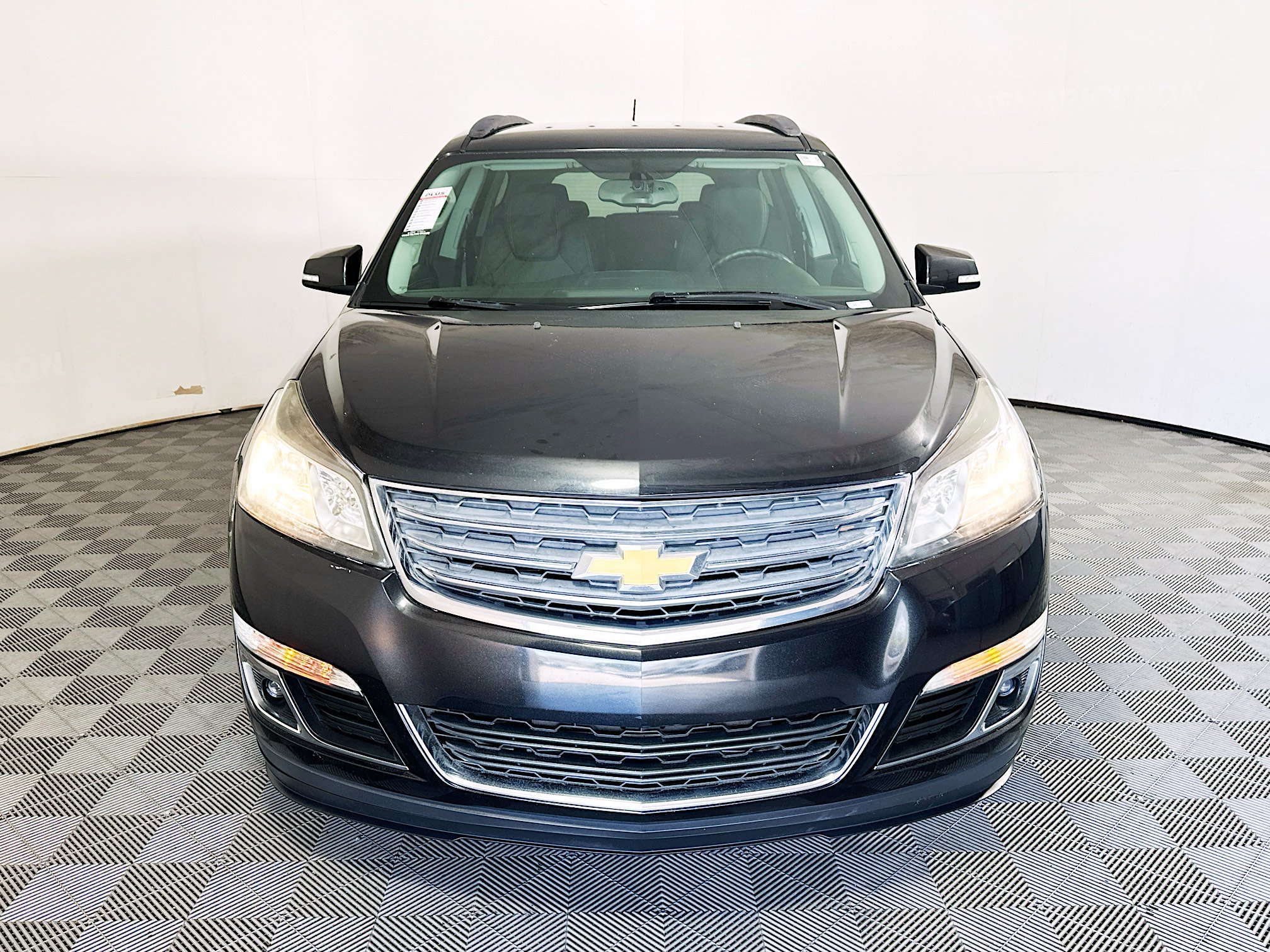 Used 2013 Chevrolet Traverse LT FWD image 8